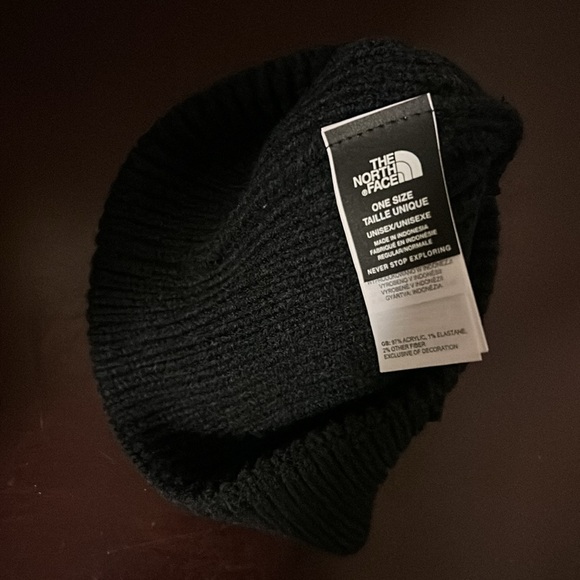 The North Face | Black Logo Cuffed Beanie One Size - Picture 3 of 3